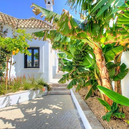 Villa Mas Tranquila - A Stylish Villa With Pool 150 M From The Beach Conil De La Frontera Bagian luar foto