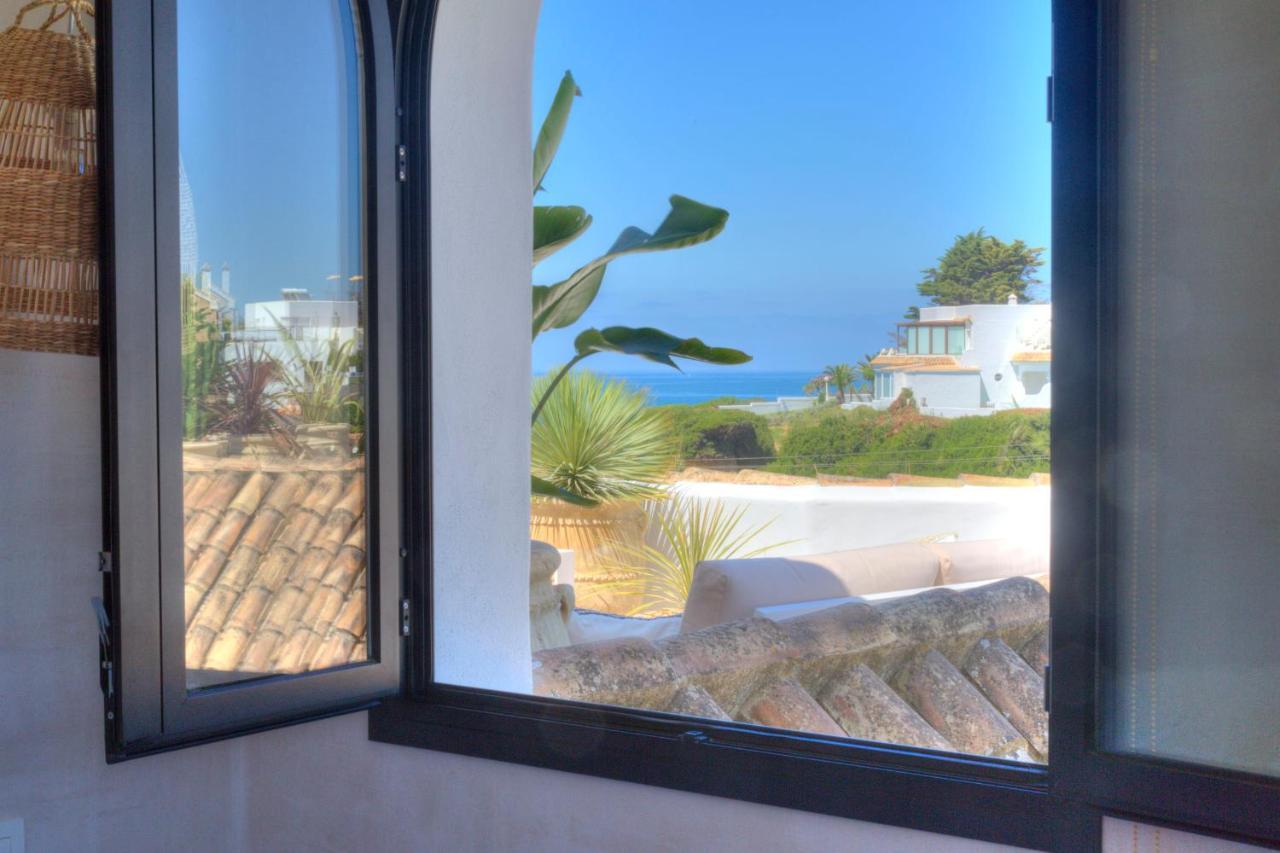 Villa Mas Tranquila - A Stylish Villa With Pool 150 M From The Beach Conil De La Frontera Bagian luar foto