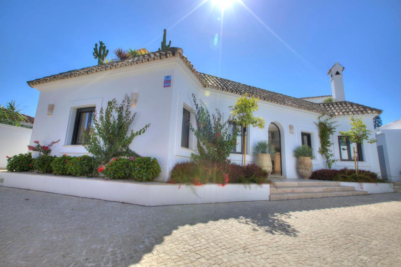 Villa Mas Tranquila - A Stylish Villa With Pool 150 M From The Beach Conil De La Frontera Bagian luar foto