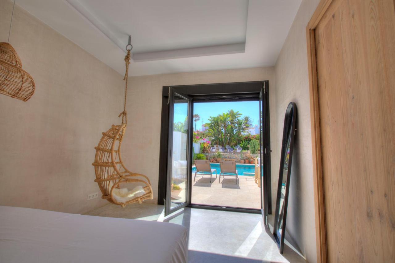 Villa Mas Tranquila - A Stylish Villa With Pool 150 M From The Beach Conil De La Frontera Bagian luar foto
