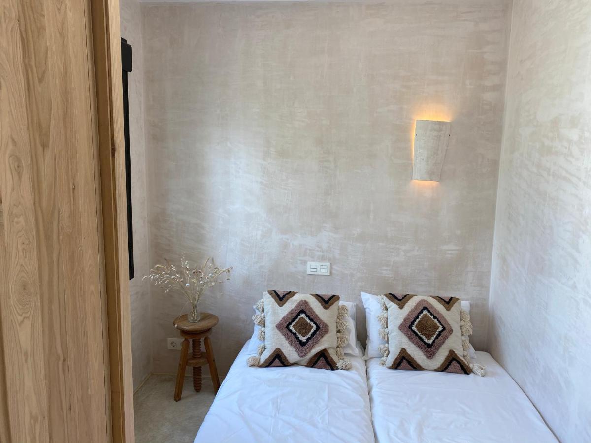 Villa Mas Tranquila - A Stylish Villa With Pool 150 M From The Beach Conil De La Frontera Bagian luar foto