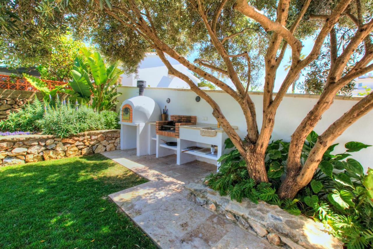 Villa Mas Tranquila - A Stylish Villa With Pool 150 M From The Beach Conil De La Frontera Bagian luar foto