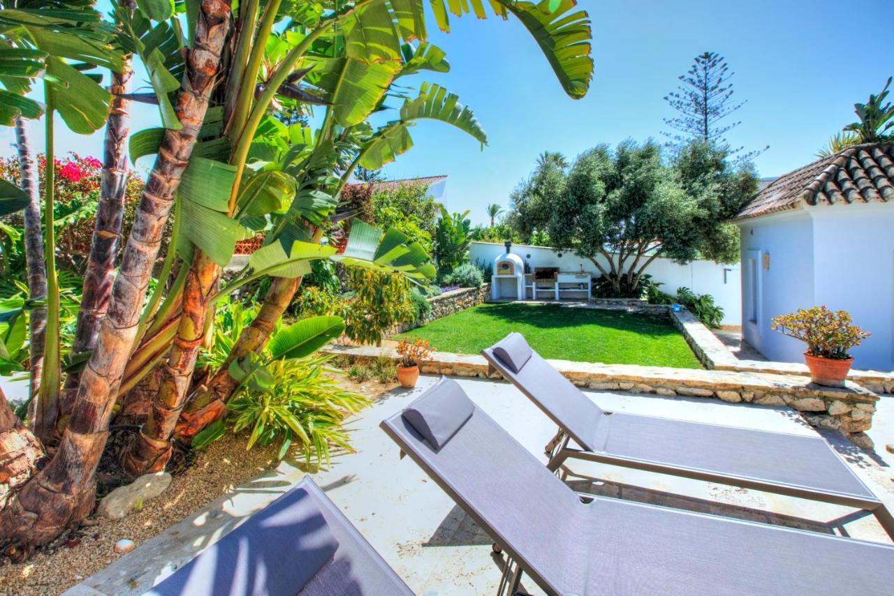 Villa Mas Tranquila - A Stylish Villa With Pool 150 M From The Beach Conil De La Frontera Bagian luar foto